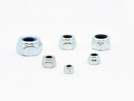 Nakrętka samokontrująca M4 (10 szt.)