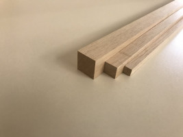 Pryzmat balsowy 25 x 25 x 250 mm