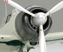 1:32 Mitsubishi A6M2b Zero Fighter - Model 21 (Zeke)