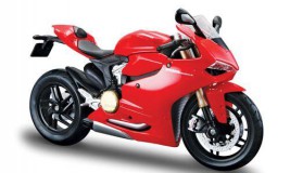 1:18 Ducati 1199 Panigale, stoisko SE