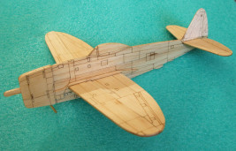 Samolot startowy Republic P-47 Thunderbolt