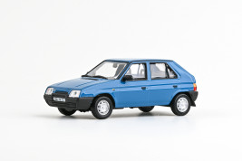 1:43 Skoda Favorit 136L (1988) – niebieska Skoda