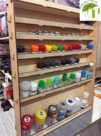 Stojak na farby montowany na ścianie