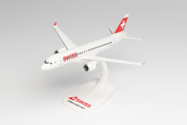 1:200 Airbus A220-300, Swiss International Air Lines, kolory z lat 2010. (Snap-Fit)