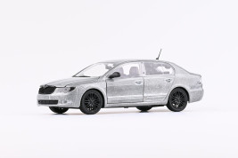 1:24 Skoda Superb II (2008) – T1