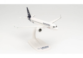 1:200 Airbus A320-271N, Lufthansa, kolory z 2018 r., Neubran (Snap-Fit)