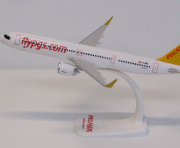 1:200 Airbus A321-251NX, Pegasus Airlines, Asem Zümra (zatrzaskowe)