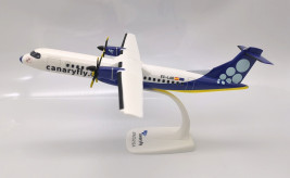 1:100 ATR 72-500 (72-212A) Canaryfly (zatrzaskowy)