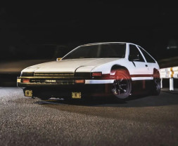 1:10 Toyota Sprinter Trueno AE86 Fazer D2 RWD Biała (gotowy zestaw)