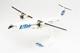 1:100 ATR 72-500 (72-212A) UTair ″2000s″ Colors (Snap-Fit)