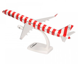 1:200 Boeing B757-330(WL) Condor ″Red Passion″ Colors (Snap-Fit)