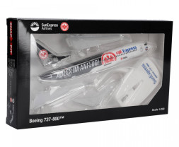 1:200 Boeing B737-8MA(WL) Sun Express ″Eintracht Frankfurt″ Colors w. ″Adler im Anflug″ Tittles (Snap-Fit)