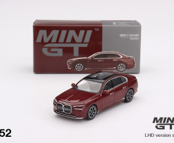 1:64 BMW i7 xDrive60 Awenturyn