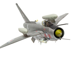 1:48 English Electric Lightning F.6, RAF No.5 Sqn, RAF Leconfield