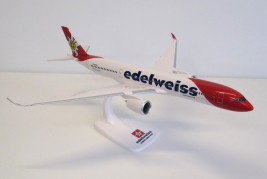1:200 Airbus A350-941 Edelweiss ″2016s″ Colors, Named ″Piz Palü″ (Snap-Fit)