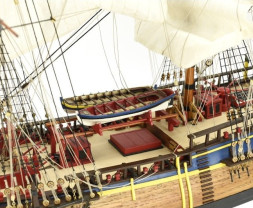 1:65 HMS Endeavour