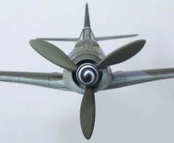 1:72 Focke-Wulf Fw 190 D-9, 600150, JG 4, 1945