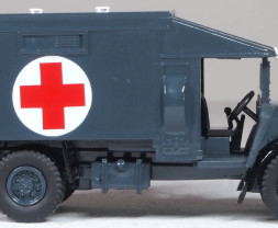 1:76 Austin K2 Ambulance 1951 RAF Transport Command