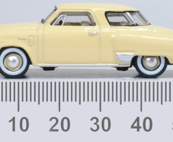 1:87 Studebaker Champion Starlight Coupe 1950 Tulip Cream