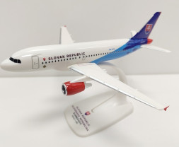 1:200 Airbus A319-115CJ Slovak Government Flight Service (Snap-Fit)