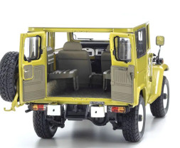 1:18 Toyota Land Cruiser 40 Van (BJ42V) 1980 (Yellow)