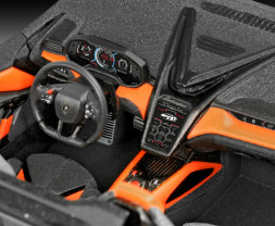 1:24 Lamborghini Revuelto