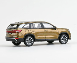 1:43 Škoda Kodiaq II (2023) – złoty brąz metaliczny
