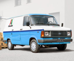 1:24 Ford Tranzit „Italeri“