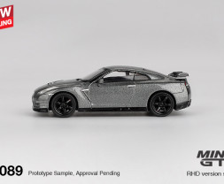 1:64 Nissan GT-R 2013 Dark Metal Gray (NISMO R35 CRS Version) - blister