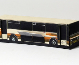1:100 Gościnność w Lípie i autobus dalekobieżny Karosa LC 735 (wycięcie)