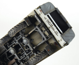 1:35 Soviet Truck ZiL-131