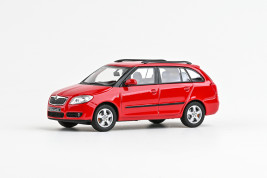 1:43 Škoda Fabia II Combi (2007) – czerwona Corrida