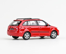 1:43 Škoda Fabia II Combi (2007) – czerwona Corrida