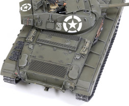 1:35 US Light Tank M24 Chaffee European Theater