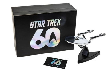 Star Trek 60th Anniversary Edition- U.S.S. Enterprise NCC-1701