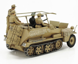 1:35 German Sd.Kfz.250/3 Greif
